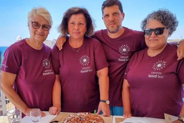 lesvosfood-2023027249479CF-76D7-32AC-B8FD-59B8A9F6559E.jpg